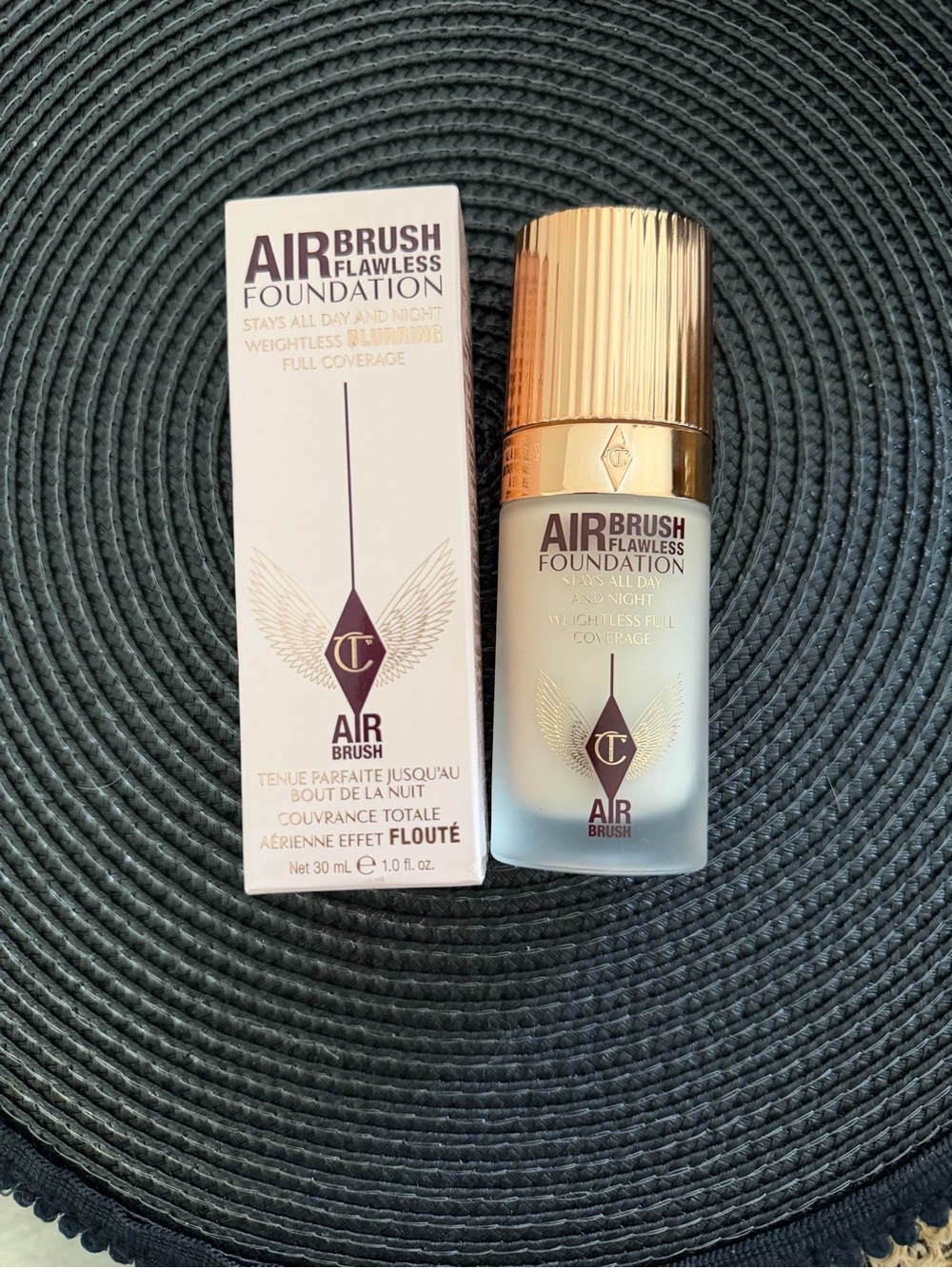 Charlotte Tilbury Airbrush Flawless Foundation - Gold Bottle